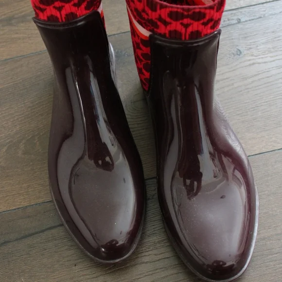 Coach Burgundy Patent Rain Chelsea Boots with Red Signature Sock - Picture 4 of 8